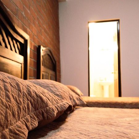 Lar Antiqua Hotel Quetzaltenango Esterno foto