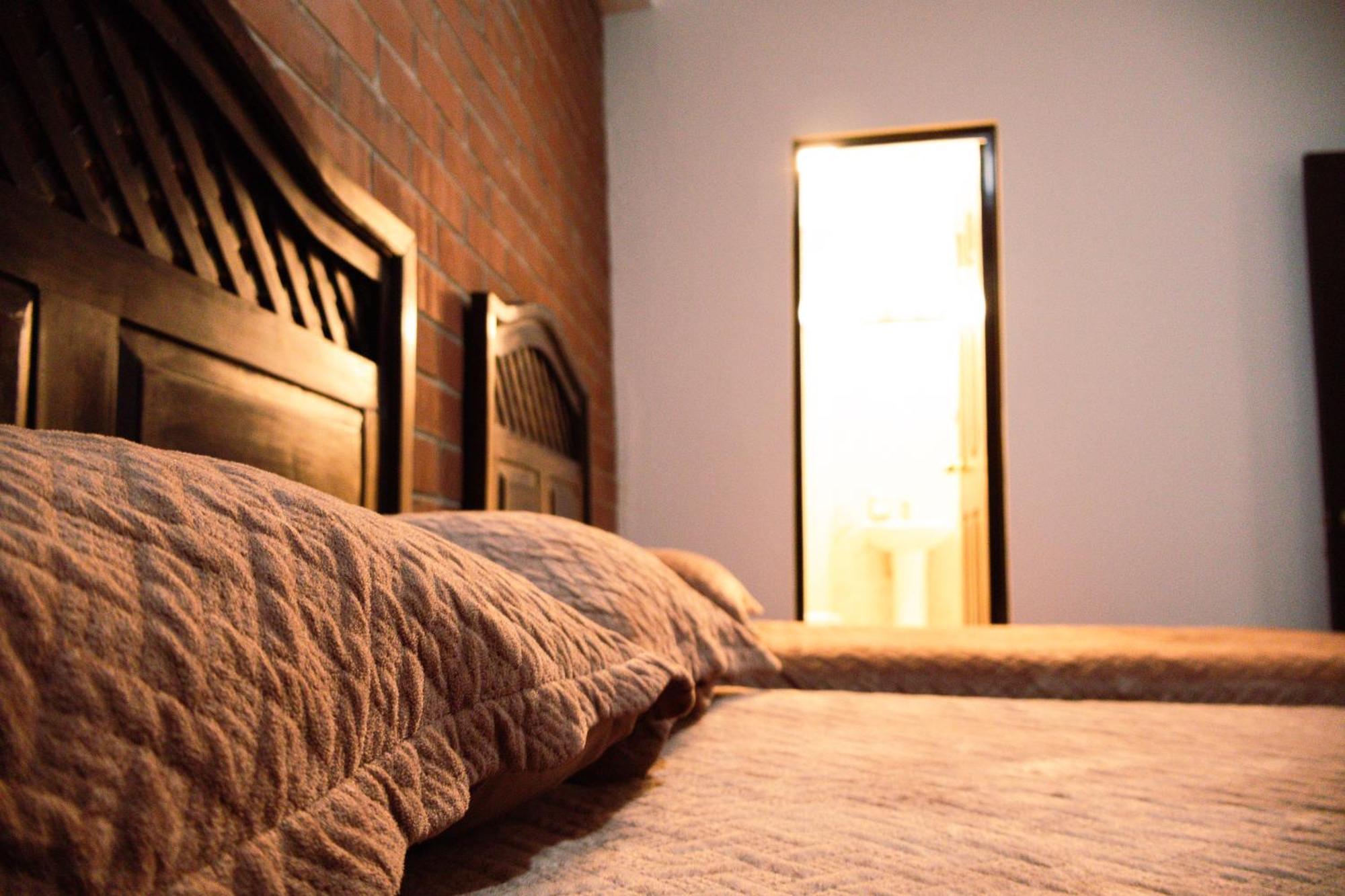 Lar Antiqua Hotel Quetzaltenango Esterno foto