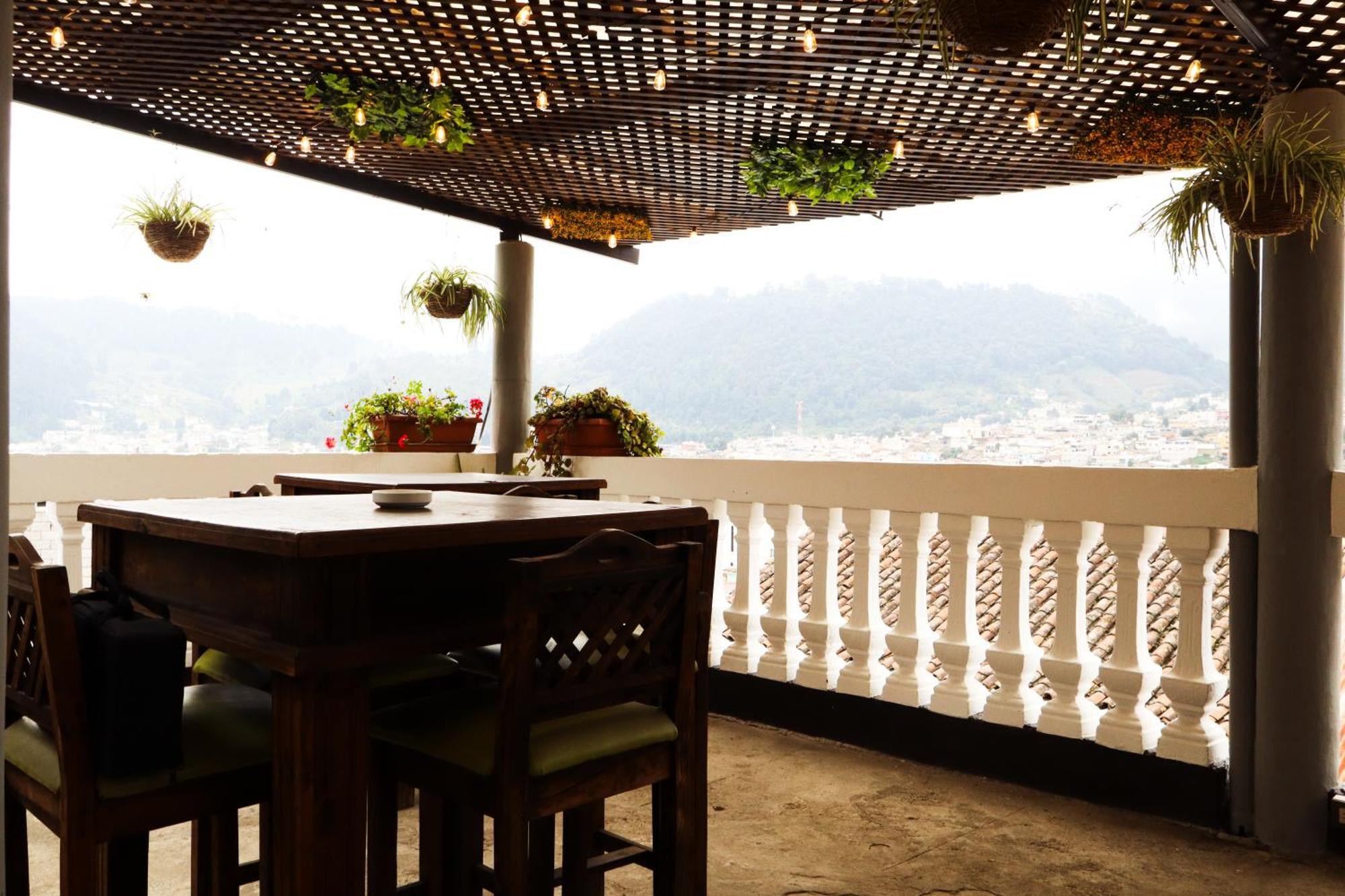 Lar Antiqua Hotel Quetzaltenango Esterno foto