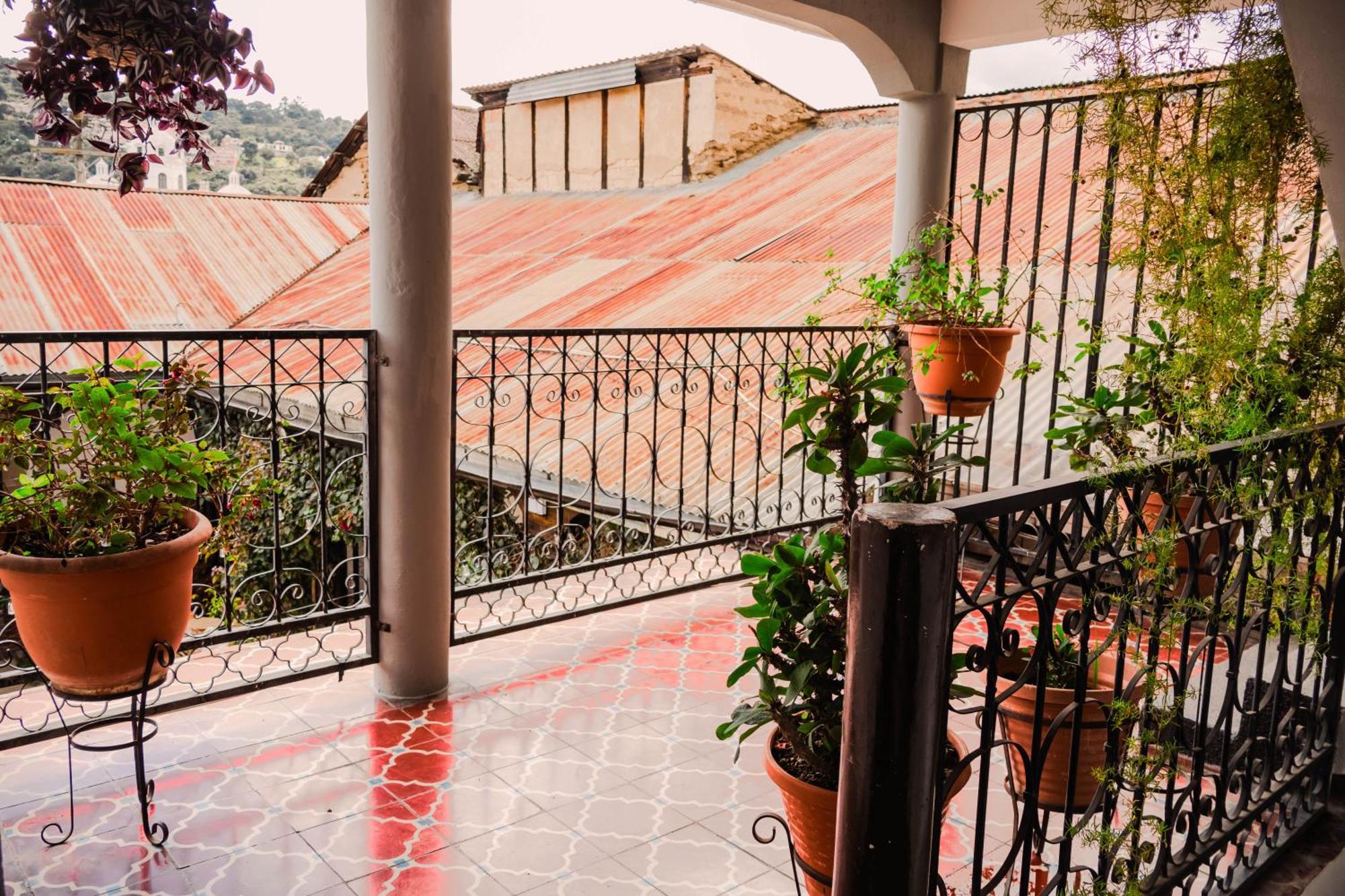 Lar Antiqua Hotel Quetzaltenango Esterno foto